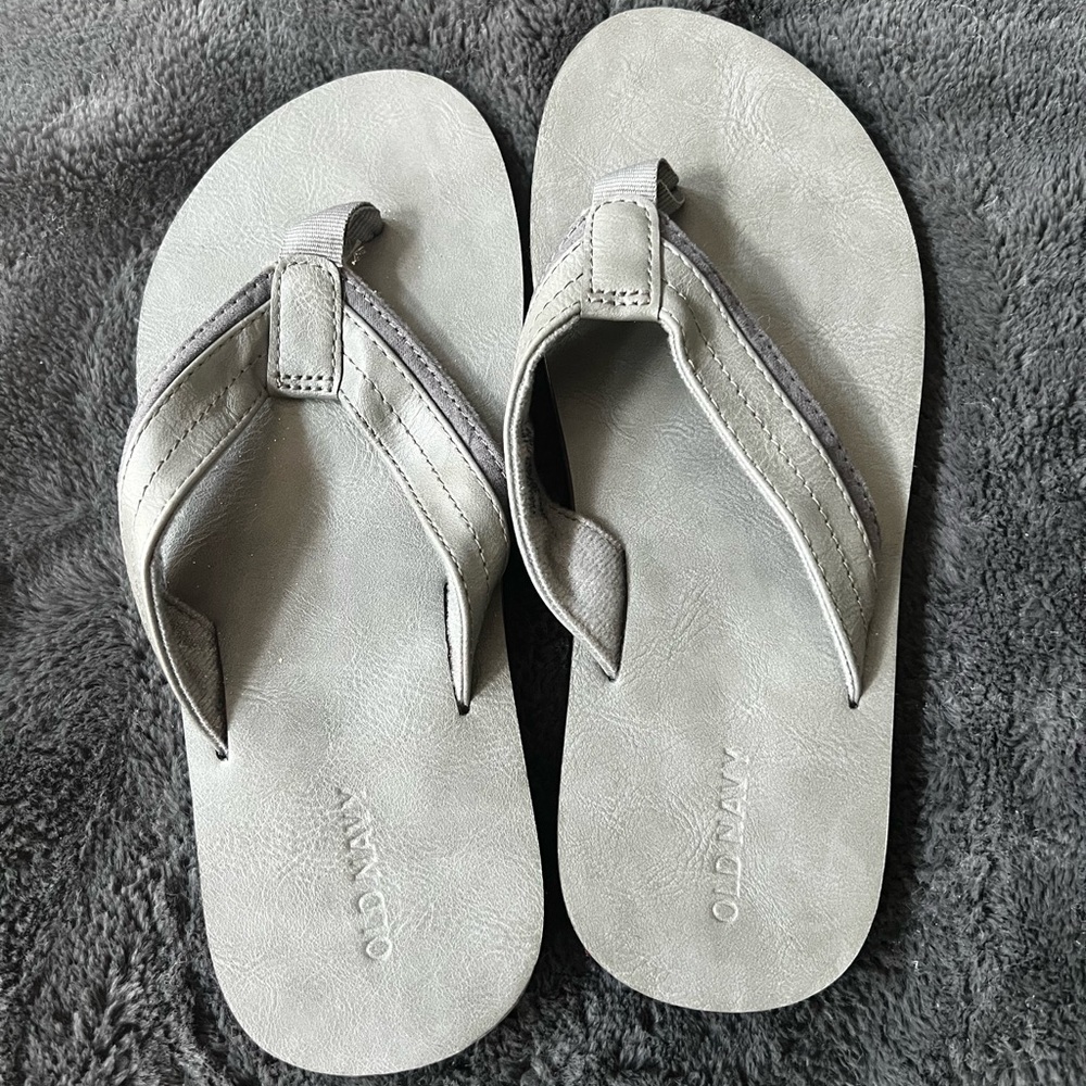 Boys Old Navy Flip Flops